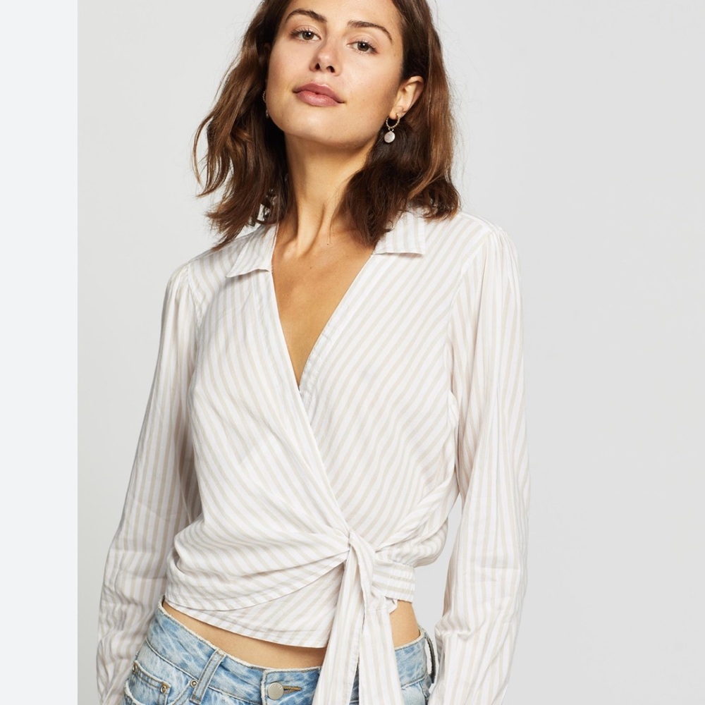 Abercrombie and Fitch, small sage wrap top with white stripes
